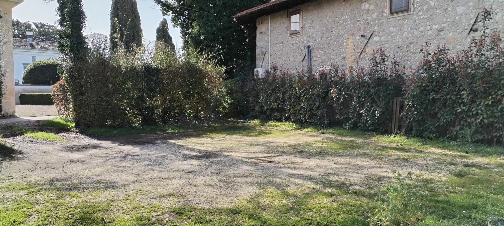 Stasion Di Pueste Nogaredo Luaran gambar